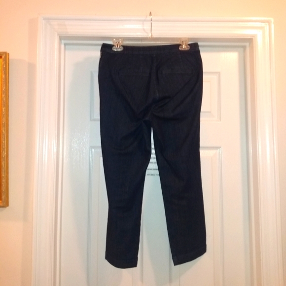 J.Jill  Denim PIXIE Slim Leg Crops jeans size 4 - Picture 1 of 7